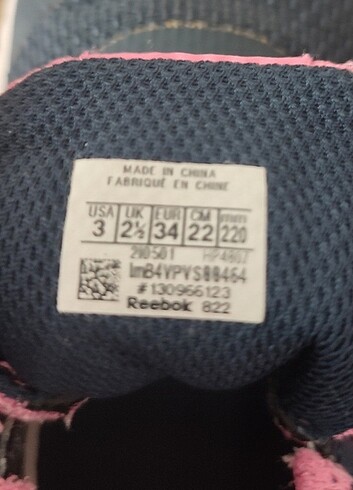 34 Beden Orjinal Reebok kız çocuk spor ayakkabısı 34 numara