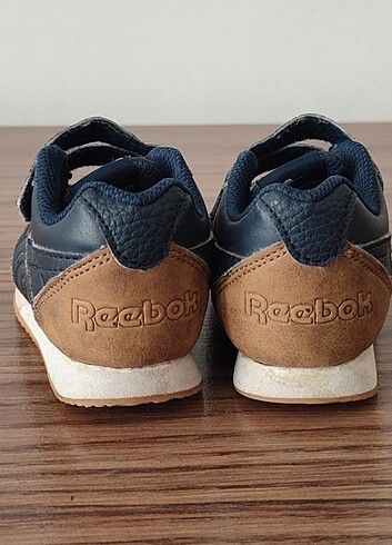 Reebok Orjinal Reebok spor ayakkabı 25 numara