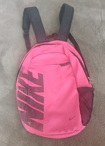 Orjinal Nike sırt çantası