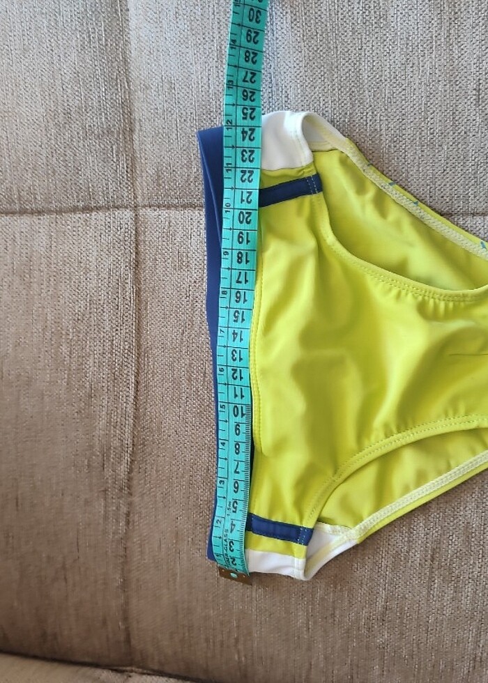 Chicco esnek çocuk slip mayosu 4 yaş leke yırtık delik yoktur te - Görsel 5