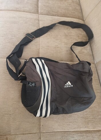 Orjinal Adidas kol çantası