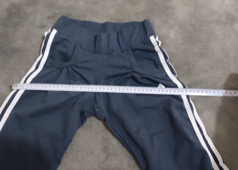 Orjinal Adidas kadın spor capri eşofman altı S beden - Görsel 4