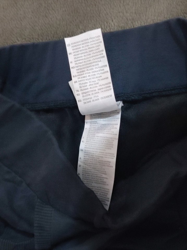 Orjinal Adidas kadın spor capri eşofman altı S beden - Görsel 3