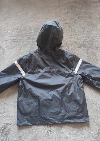 Sıfır etiketli Crane kapşonlu yağmurluk 9 - 10 yaş - Görsel 2