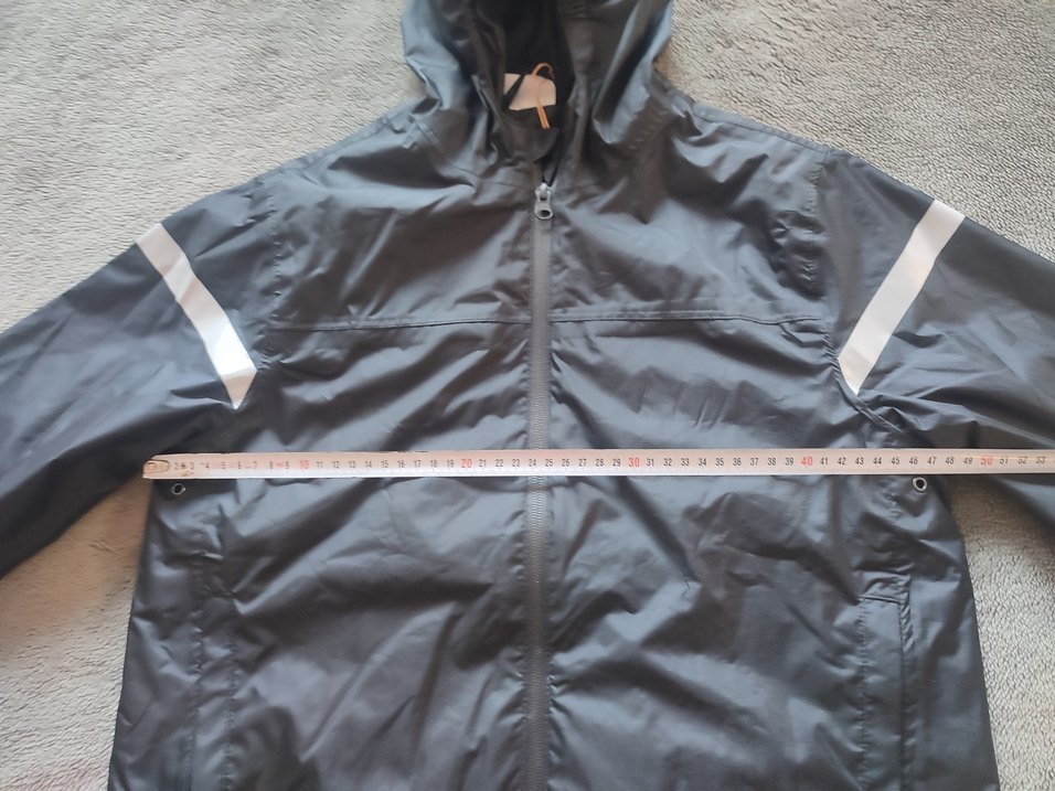 Sıfır etiketli Crane kapşonlu yağmurluk 9 - 10 yaş - Görsel 4