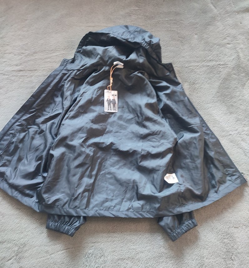 Sıfır etiketli Crane kapşonlu yağmurluk 9 - 10 yaş - Görsel 3