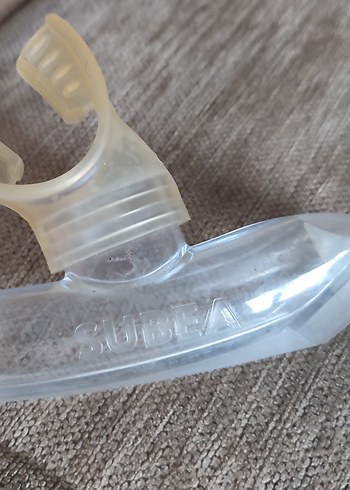 Decathlon Subea Temperli camlı dalış maske şnorkel seti M beden - Görsel 2