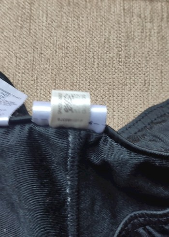 Orjinal Adidas esnek kadın eşofman altı M beden - Görsel 2