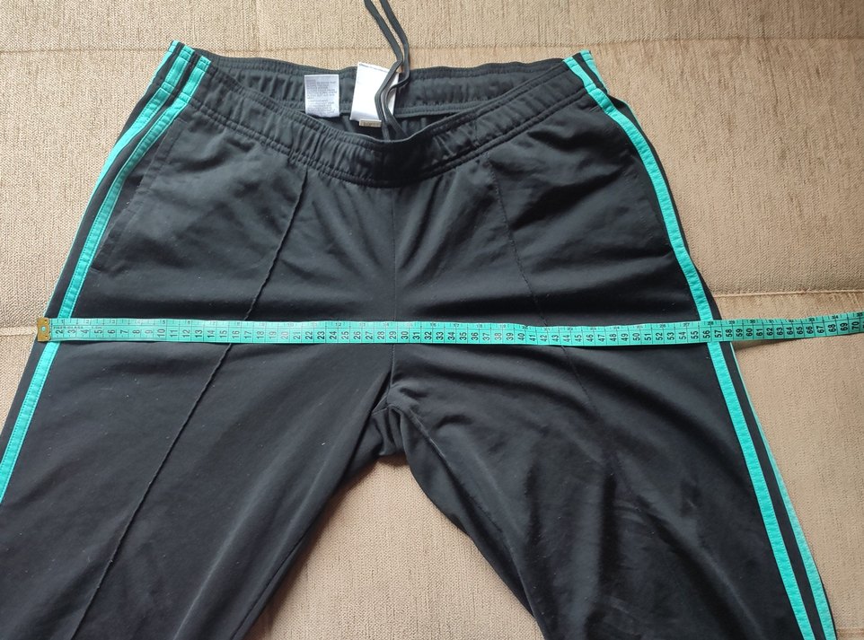 Orjinal Adidas esnek kadın eşofman altı M beden - Görsel 4