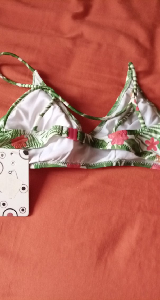 Yeşil Desenli İnce Askılı Bikini Üstü - Görsel 2