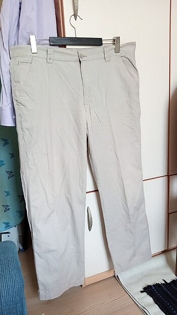 Erkek pantolon pantolon hiç bir sıkıntısı yok tertemiz ürün yıka