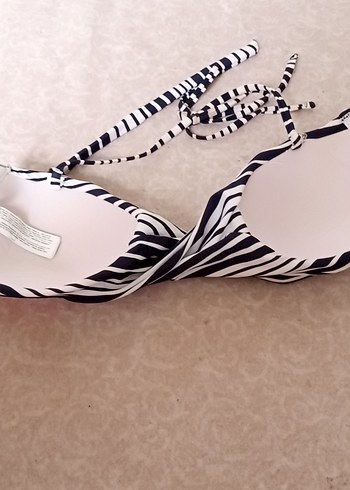 xl Beden beyaz Renk Zebra Desenli Kadın Bikini Üstü