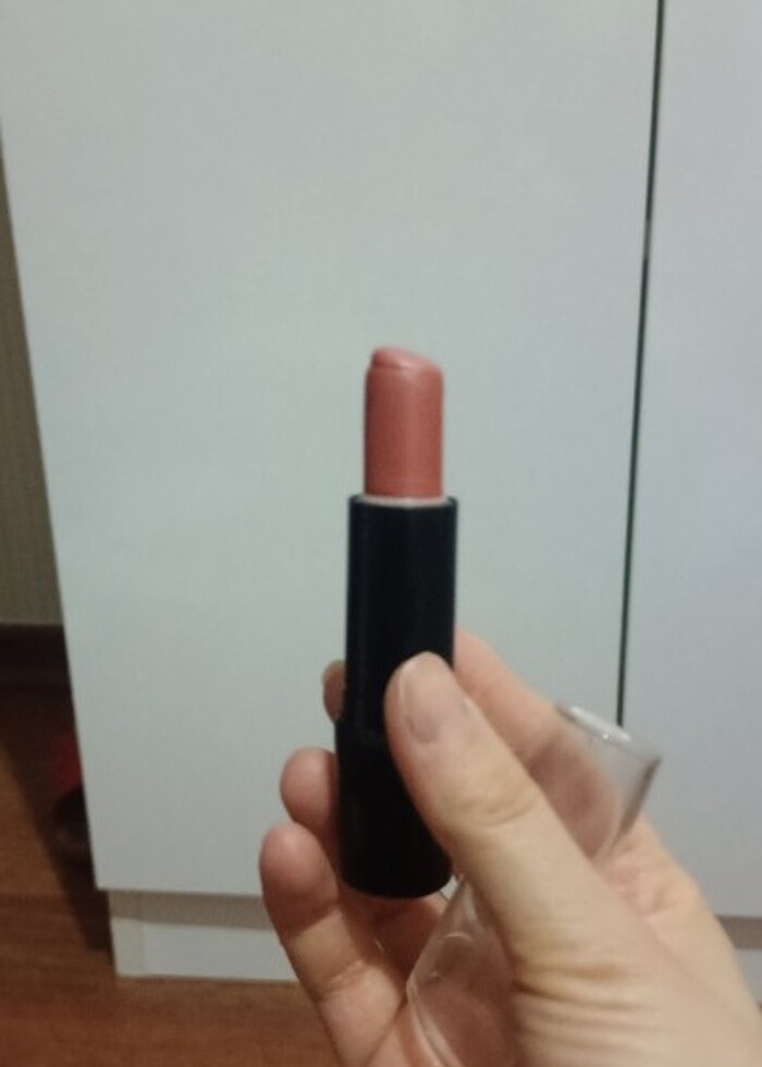 Flormar lip balm / wet and wild pudra ve ruj - Görsel 5