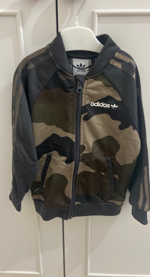 Erkek Kamuflaj Desenli Adidas Eşofman Takımı - Görsel 2