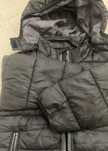 Erkek Çocuk Siyah Fermuarlı Mont - Görsel 12