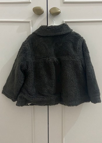 Kız Çocuk Gri Peluş Ceket - Görsel 4