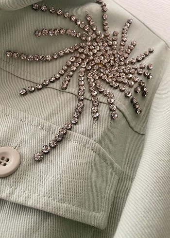 Uzun Kol Düğmeli Yeşil Denim Gömlek - Görsel 3