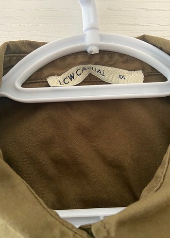 Düğmeli Haki Kadın Gömlek - Görsel 3