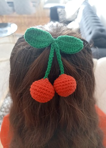 Fiyonk ve kirazlı toka - Görsel 2