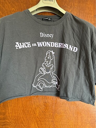 Alice harikalar diyarında baskılı crop t-shirt