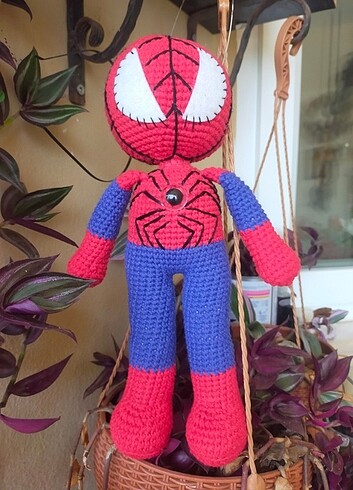 Spider Man Amigurimi Oyuncak