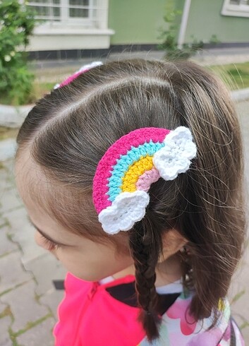 Gökkuşağı toka