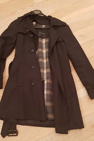 zara trenchkot