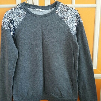 LC Waikiki sweat gri omuzları pul detaylı