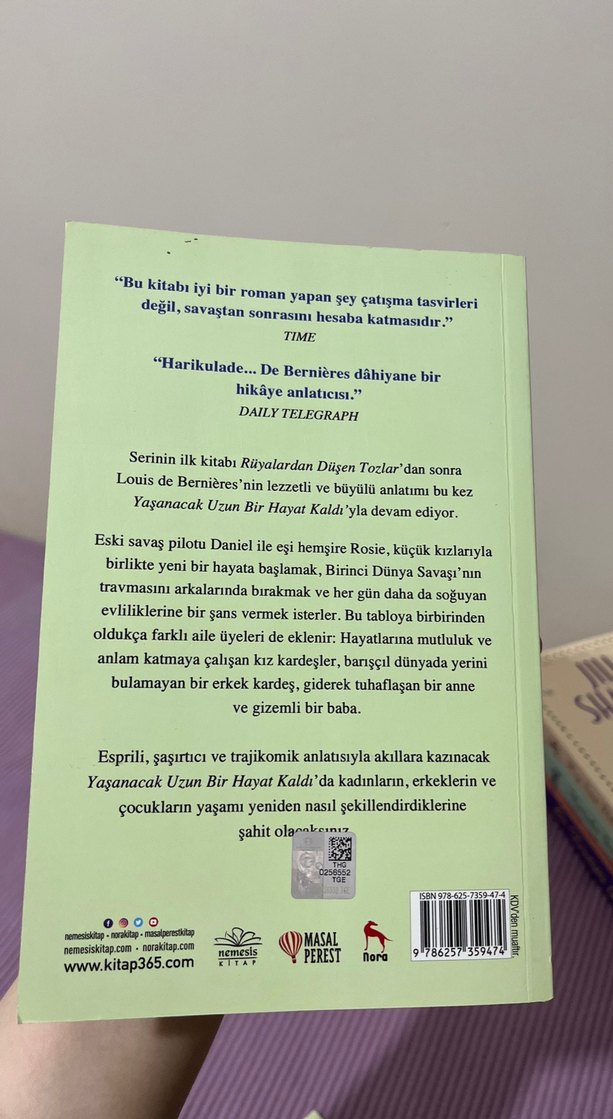 Yaşanacak Uzun Bir Hayat Kaldı - Louis de Bernières - Görsel 3