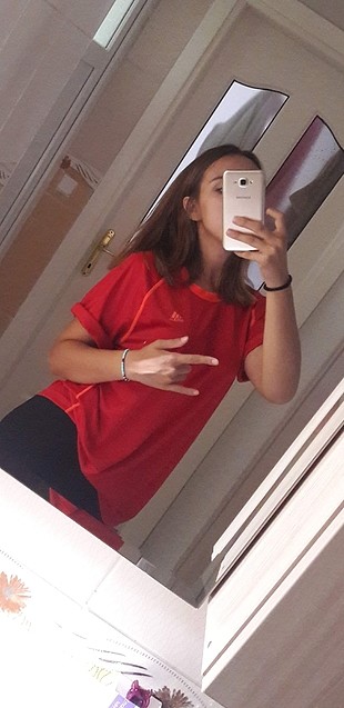 Por T-shirt