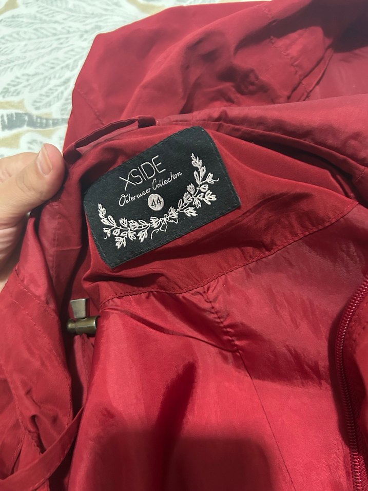 Bordo Uzun Kollu Kadın Yağmurluk - Görsel 3