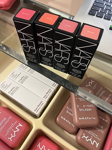 Beden Nars likit