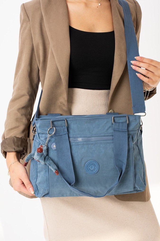 Mavi Bağcıklı Kadın Çapraz Çanta - Görsel 3