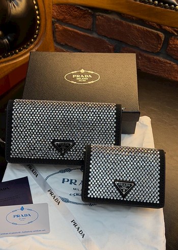 Parlak Siyah Deri Payetli Prada Çanta - Görsel 5