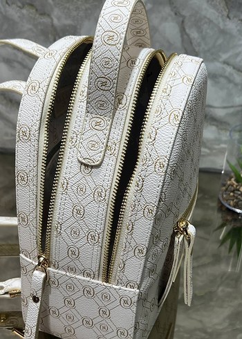 Beyaz Baskılı Kadın Sırt Çantası - Görsel 2