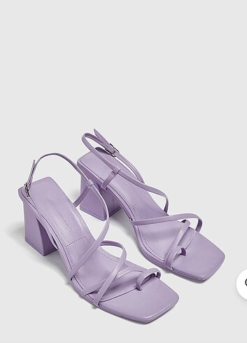 Pull bear topuklu sandalet