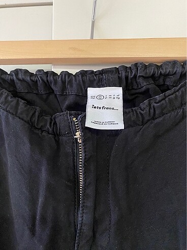 Urban Outfitters Siyah Paraşüt Pantolon
