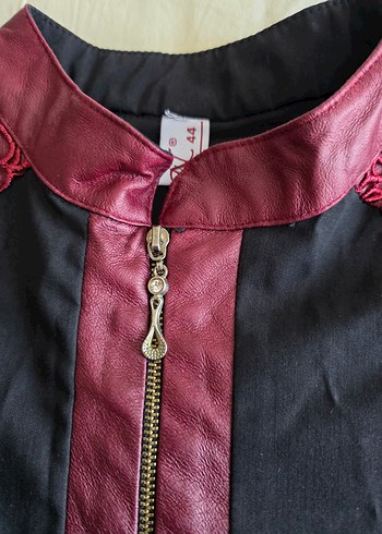 Bordo Nakışlı Uzun Deri detaylı Elbise - Görsel 9