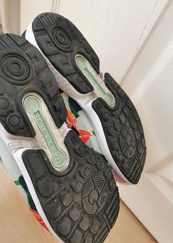 Adidas Renkli Baskılı Kadın Spor Ayakkabı - Görsel 3