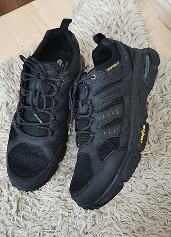 Skechers tek ebat