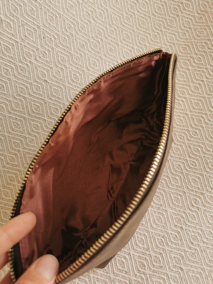 Kahverengi Deri Kadın Makyaj Çantası - Görsel 3