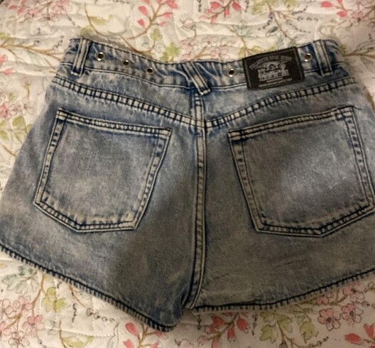 Pull and Bear Pull and bear