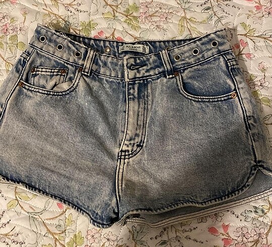 Pull and bear