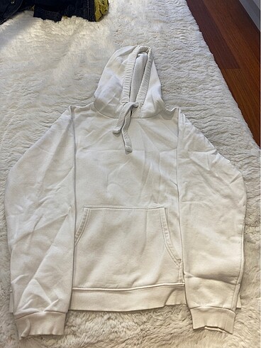 Beyaz sweatshirt