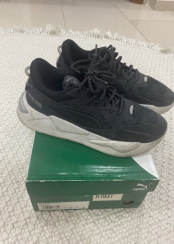 39 Beden siyah Renk Puma Kadın Siyah Spor Ayakkabı
