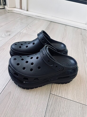 Crocs Crocs mega crush 37-38