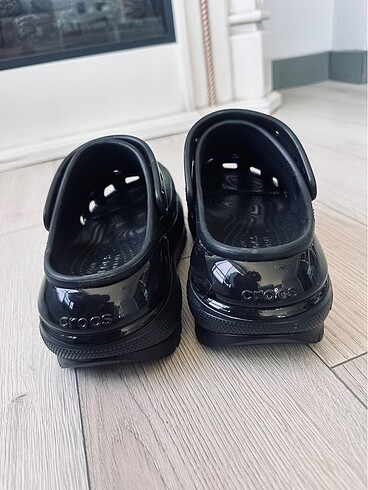 38 Beden siyah Renk Crocs mega crush 37-38