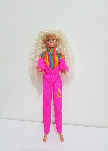 Hasbro Ski Sindy Doll