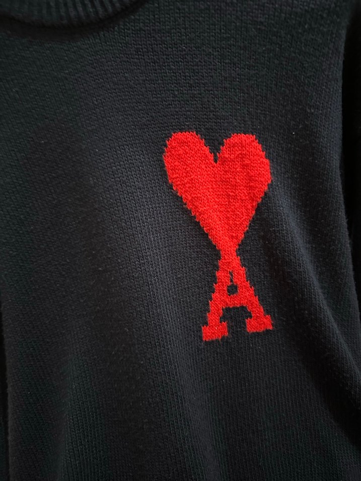 Kırmızı Nakışlı Siyah Triko Kadın Kazak - Görsel 2