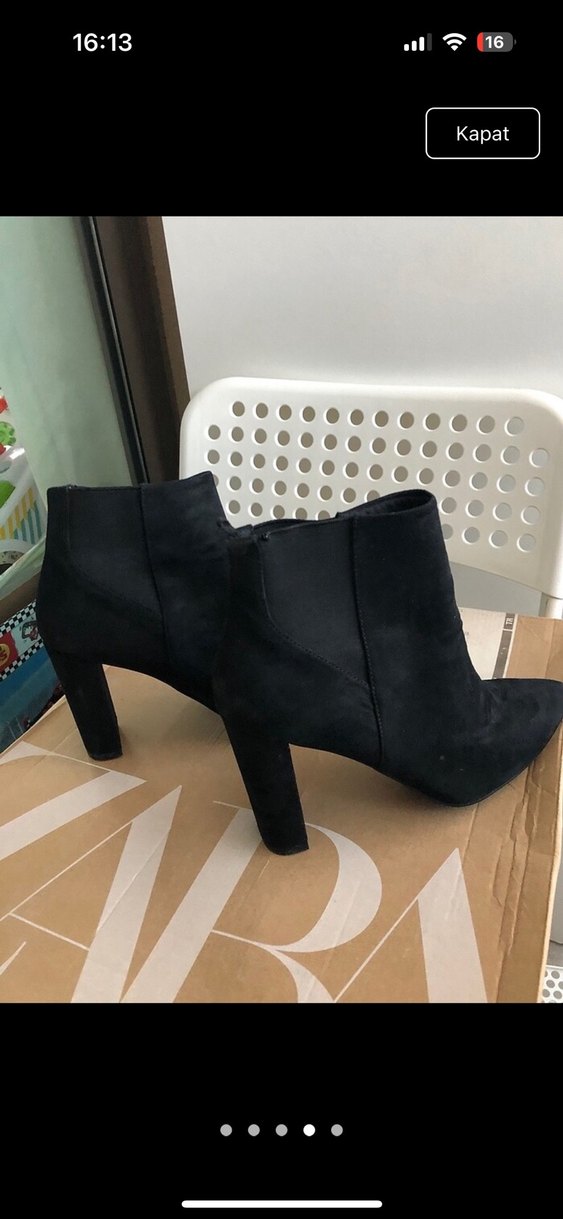 Siyah Süet Stiletto Topuklu Kadın Bot - Görsel 4